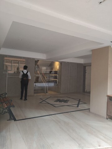 Room in 2 BHK Apartment at Shailesh Apartment, Khar West – for Sale