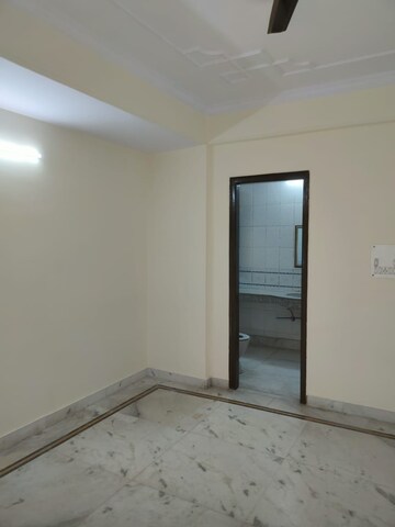 Room in 3 BHK Independent House at Sector 22 Dwarka – for Rent