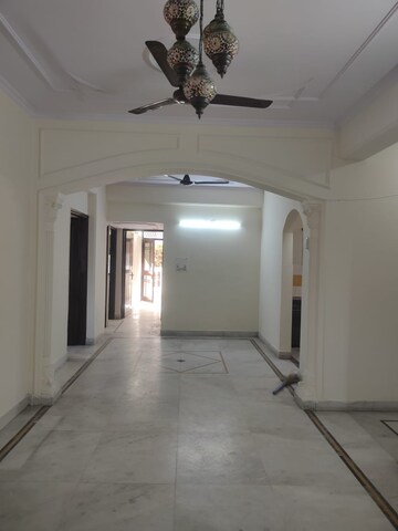 Room in 3 BHK Independent House at Sector 22 Dwarka – for Rent