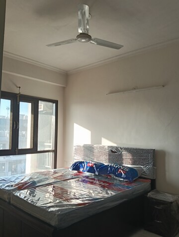 Bedroom in 2 BHK Apartment at Sector 14 – for Rent
