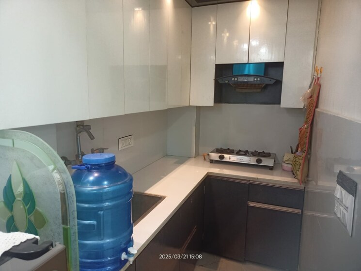 Kitchen, mansa ram park 2 Bedroom 115 Sq.Yd. Builder Floor In Mansa Ram Park Delhi 8378577