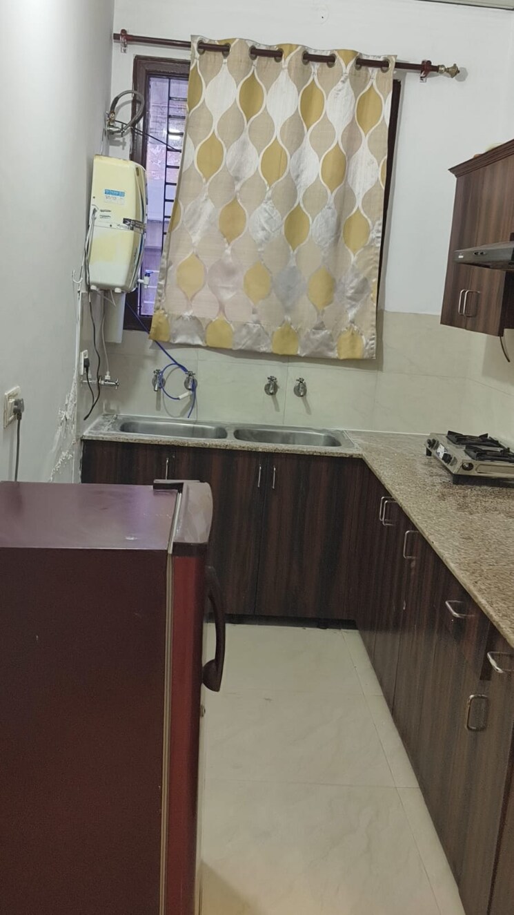 Kitchen, sector 21d 3 Bedroom 1350 Sq.Ft. Apartment In Sector 21d Faridabad 8378764