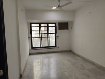Bedroom in 2 BHK Apartment at Chaitanya Tower, Prabhadevi – for Rent