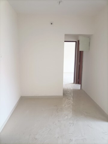 Room in 3 BHK Apartment at Mantra Montana Phase 6, Dhanori – for Sale