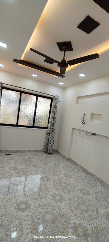 Room in 1 BHK Apartment at Bhandup East – for Rent
