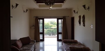 Room in 3 BHK Apartment at Dharampeth – for Rent