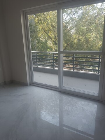 रेसिडेंशियल बिल्डर फ्लोर वर्ग फुट फॉर रेंट इन सेक्टर 4 गुड़गांव  8378917