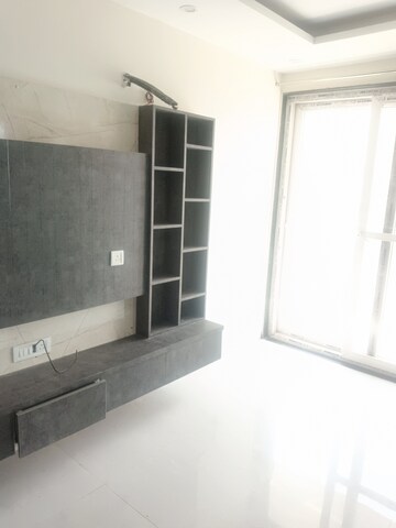 रेसिडेंशियल बिल्डर फ्लोर वर्ग फुट फॉर रेंट इन सेक्टर 4 गुड़गांव  8378917