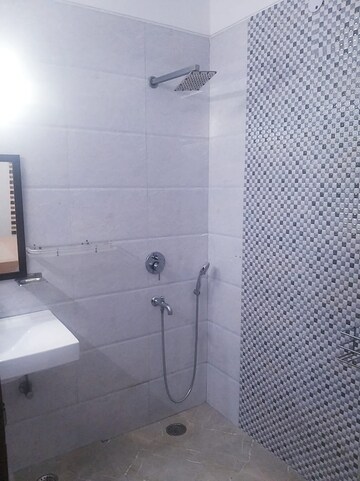 Bathroom in 3 BHK Builder Floor at Sector 45 – for Rent