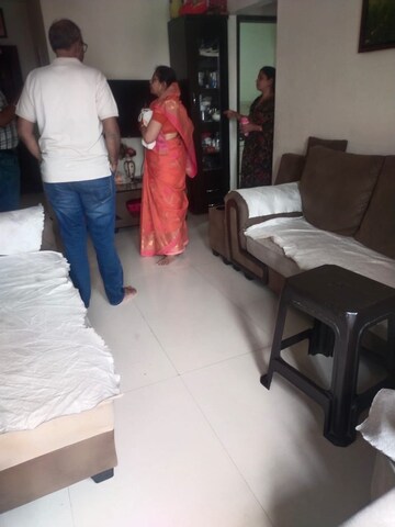Master Bedroom in 2 BHK Apartment at Laxminagar – for Sale