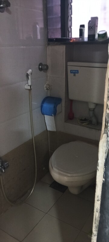 Bathroom in 1 RK Apartment at Vile Parle West – for Rent