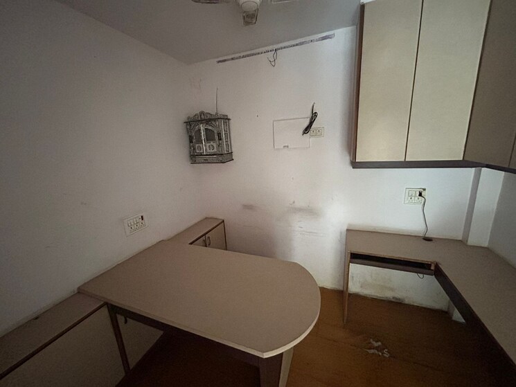 Team Area, veena-apartment-nalasopara Commercial Shop 350 Sq.Ft. In Nalasopara West Palghar 8379217