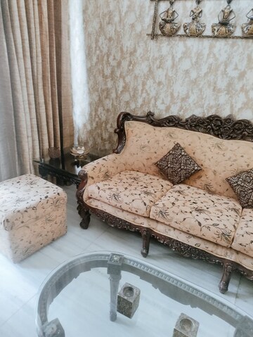 Living Room in 2 BHK Apartment at Chittaranjan Park – for Rent