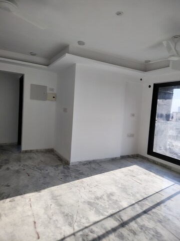 Bedroom in 2 BHK Apartment at Himath Ghar Khar West, Khar West – for Rent