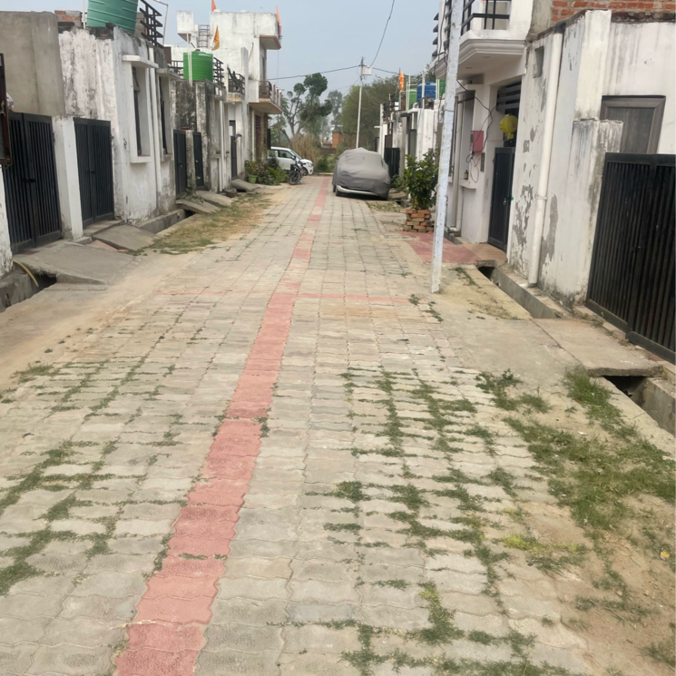  Parking, sitapur road 1.5 Bedroom 500 Sq.Ft. Independent House In Sitapur Road Lucknow 8379365
