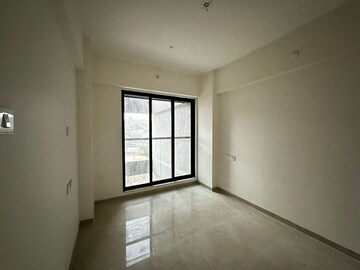 Room in 2 BHK Apartment at Kalwa – for Rent