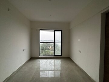 Room in 2 BHK Apartment at Kalwa – for Rent