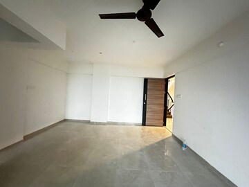 Room in 2 BHK Apartment at Kalwa – for Sale