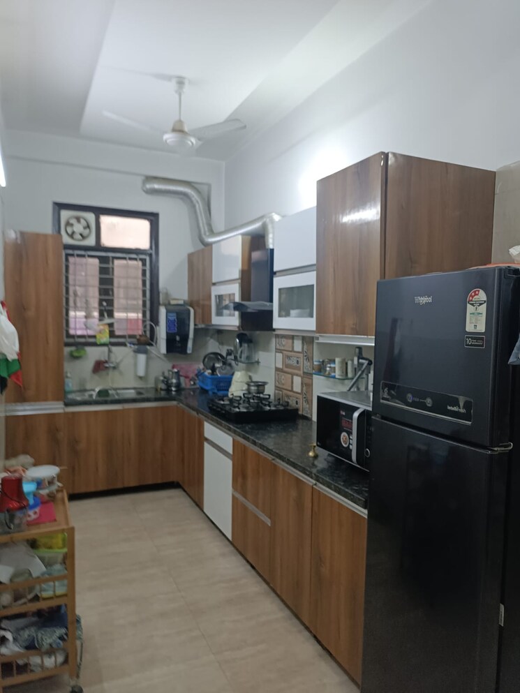 Kitchen, safdarjung enclave 3.5 Bedroom 1800 Sq.Ft. Builder Floor In Safdarjung Enclave Delhi 8379403