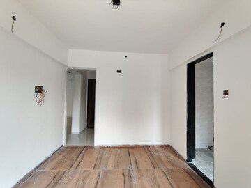 Room in 2 BHK Apartment at Kalwa – for Sale