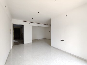 Room in 2 BHK Apartment at Kalwa – for Sale