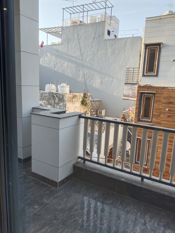 Balcony in 2.5 BHK Builder Floor at Paschim Vihar – for Sale