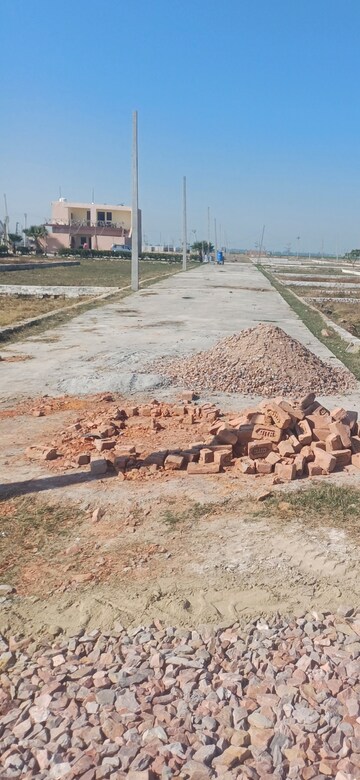  Plot For Sale in Jewar