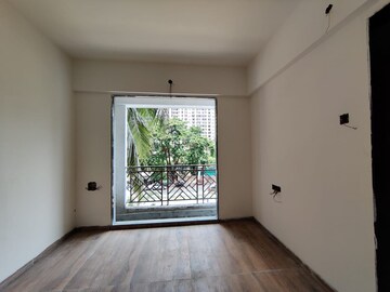 Room in 2 BHK Apartment at Kalwa – for Sale