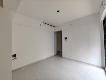 Room in 2 BHK Apartment at Kalwa – for Sale