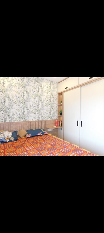 Bedroom in 2 BHK Apartment at Kanakia Silicon Valley, Powai – for Rent