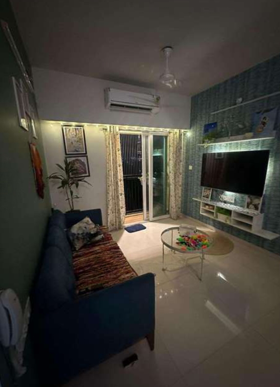 2 BHK + Pooja Room Apartment For Sale in Rustomjee Urbania