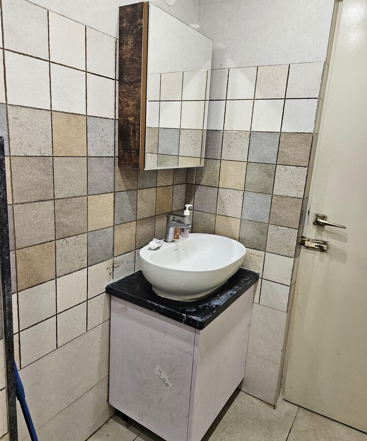 Bathroom, royal-arcade-kaval-byrasandra 4 Bedroom 3200 Sq.Ft. Independent House In Kaval Byrasandra Bangalore 8379465