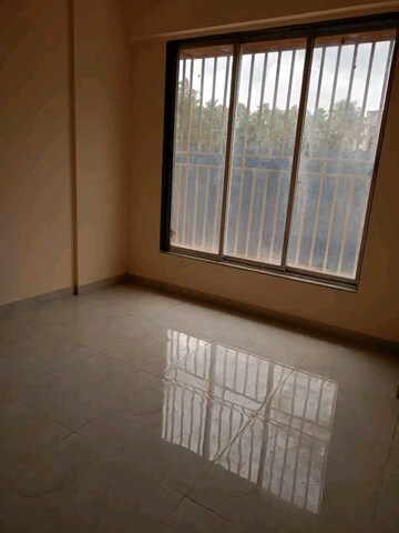 Room in 1 BHK Apartment at Dev Ashray Bldg, Nalasopara West – for Sale