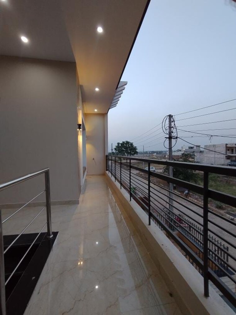 Balcony, sunny enclave 3 Bedroom 150 Sq.Yd. Independent House In Sunny Enclave Mohali 8379468