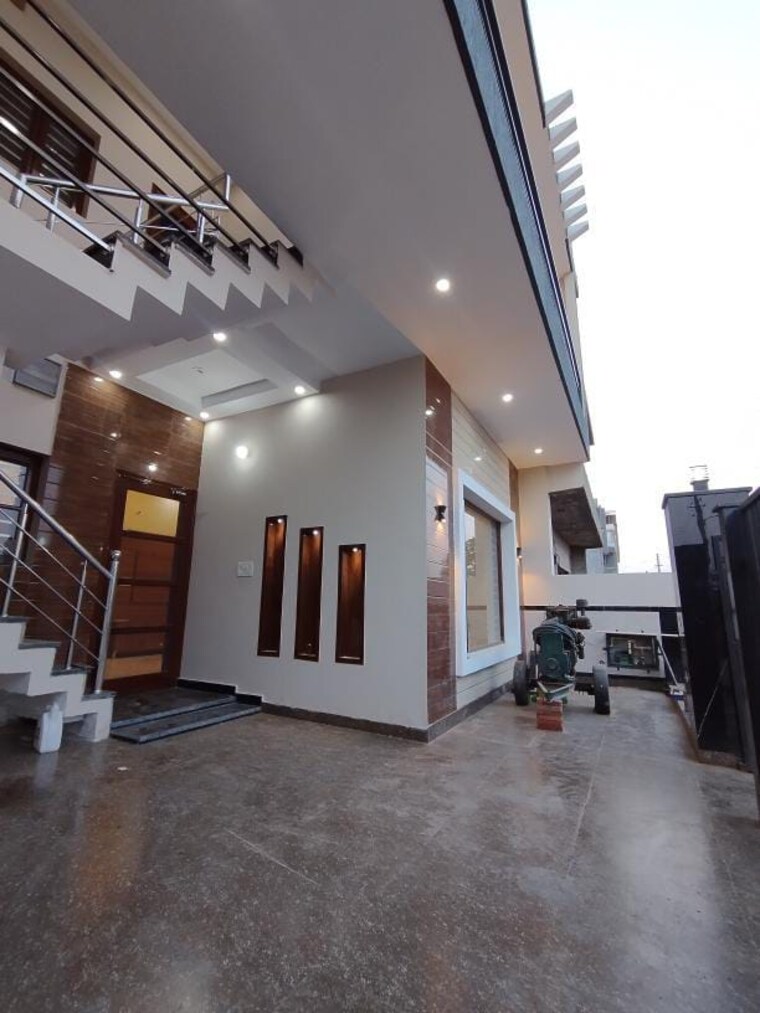 undefined, sunny enclave 3 Bedroom 150 Sq.Yd. Independent House In Sunny Enclave Mohali 8379468