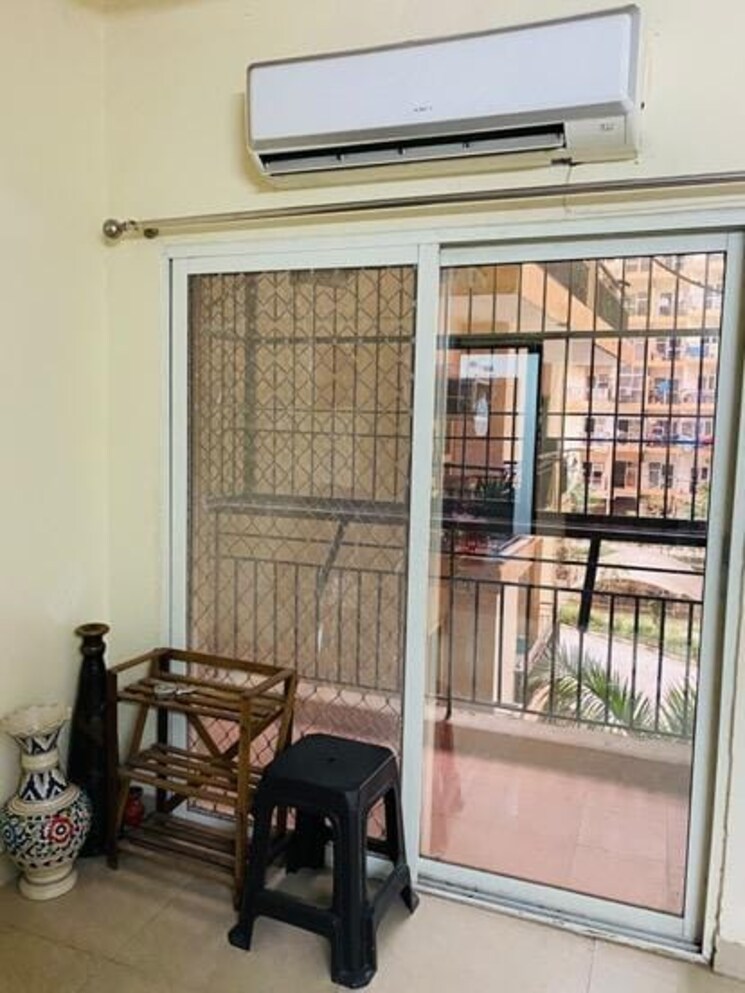  Parking, gardenia-golf-city 2 Bedroom 950 Sq.Ft. Apartment In Sector 75 Noida 8379490