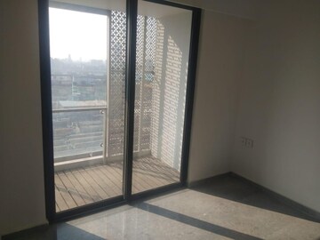 1 BHK Apartment For Rent in Lodha New Cuffe Parade, Wadala