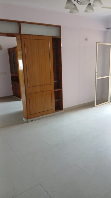 Furnished Amenities in 3 BHK Apartment at Rudra Jagdambe Apartments, Sector 62 – for Rent