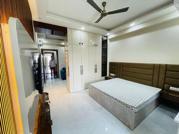 Bedroom in 1 BHK Builder Floor at Ardee City, Sector 52 – for Rent
