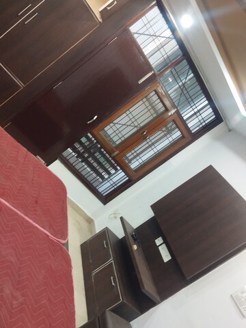 Furnished Amenities in 2 BHK Apartment at Indira Nagar – for Rent