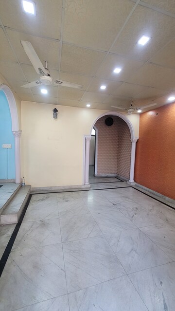 Room in 2 BHK Builder Floor at Dilshad Colony – for Sale
