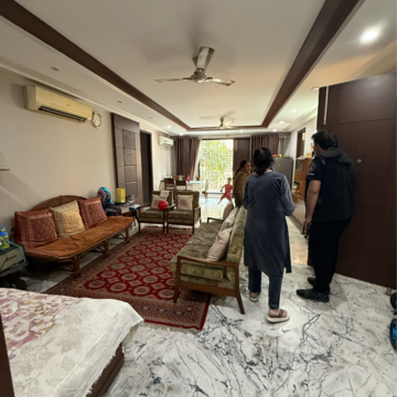 Living Room in 4 BHK Builder Floor at Kalkaji – for Rent