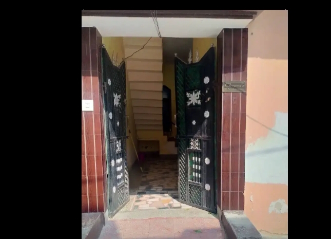 3 BHK + Extra Room Villa For Sale in New Ramesh Nagar