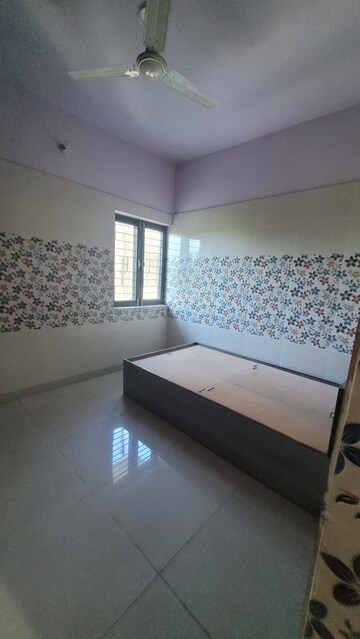 Bedroom in 2 BHK Apartment at Gtb Enclave – for Rent