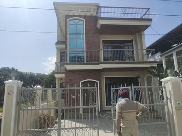 6 BHK Independent House For Rent in Dronpuri Dehradun  8379640