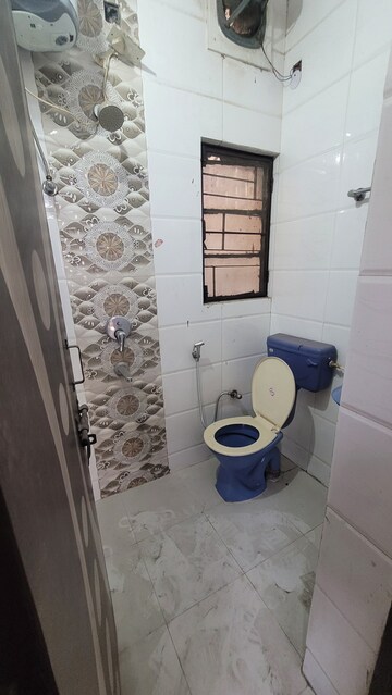 Attached Bathroom in 2 BHK Apartment at Gtb Enclave – for Rent