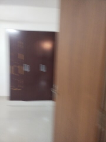 Furnished Amenities in 2 BHK Apartment at Kurla East – for Rent