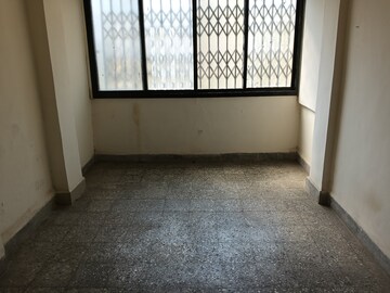 Room in 1 BHK Apartment at Mathura CHS, Malad West – for Rent