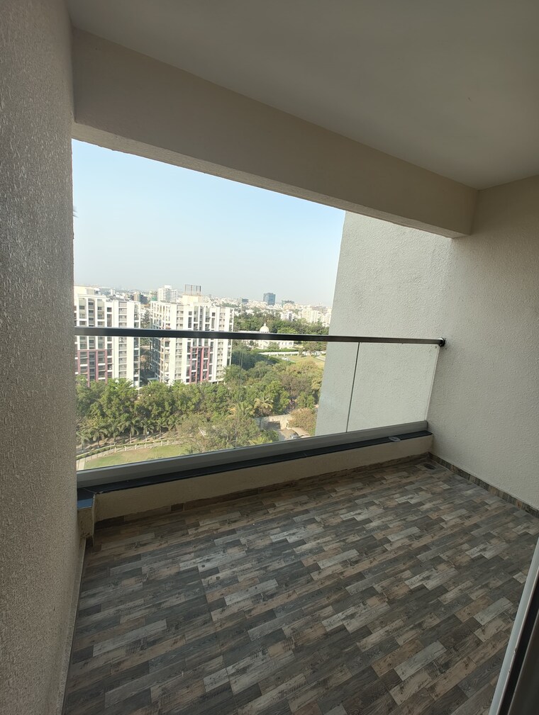 Room, supreme-estia-phase-1 4 Bedroom 1990 Sq.Ft. Apartment In Baner Pune 8379734
