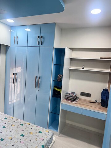 Bedroom in 2 BHK Apartment at Neelkanth Vihar Ghatkopar East, Ghatkopar East – for Rent